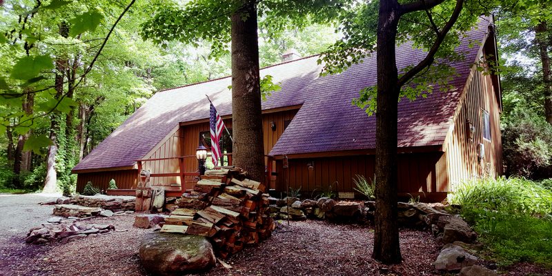 Bear Claw Chalet at Claycomb Chalets