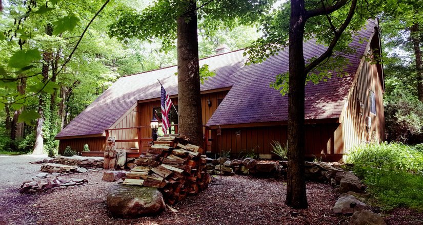 Bear Claw Chalet at Claycomb Chalets
